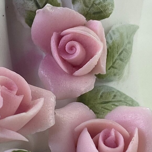 Vintage Lefton Hands Ring Holder Vase - Picture 3 of 11